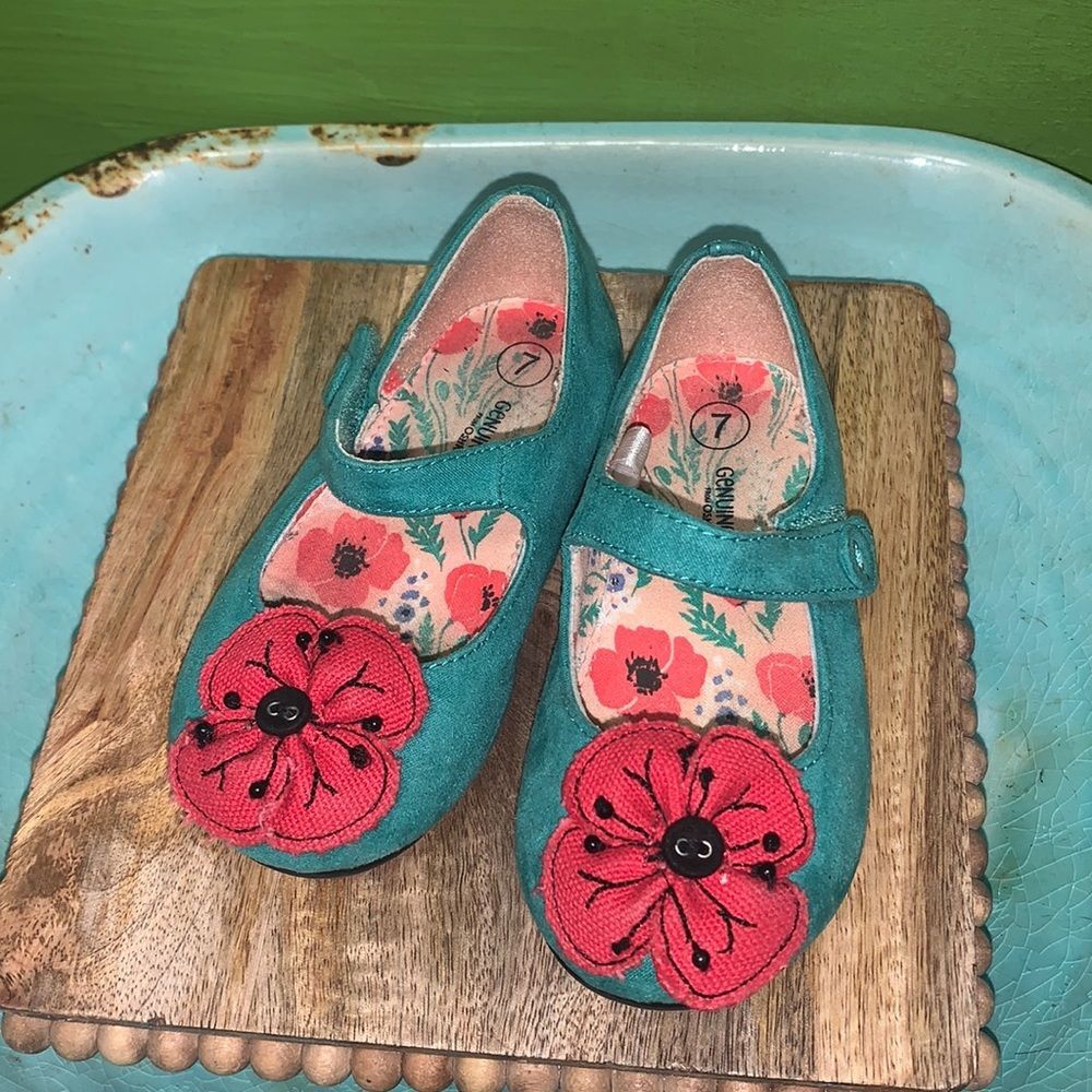 Genuine Kids OshKosh Girl Mary Jane Shoes Size 7 Teal Suede Red Poppy Flower